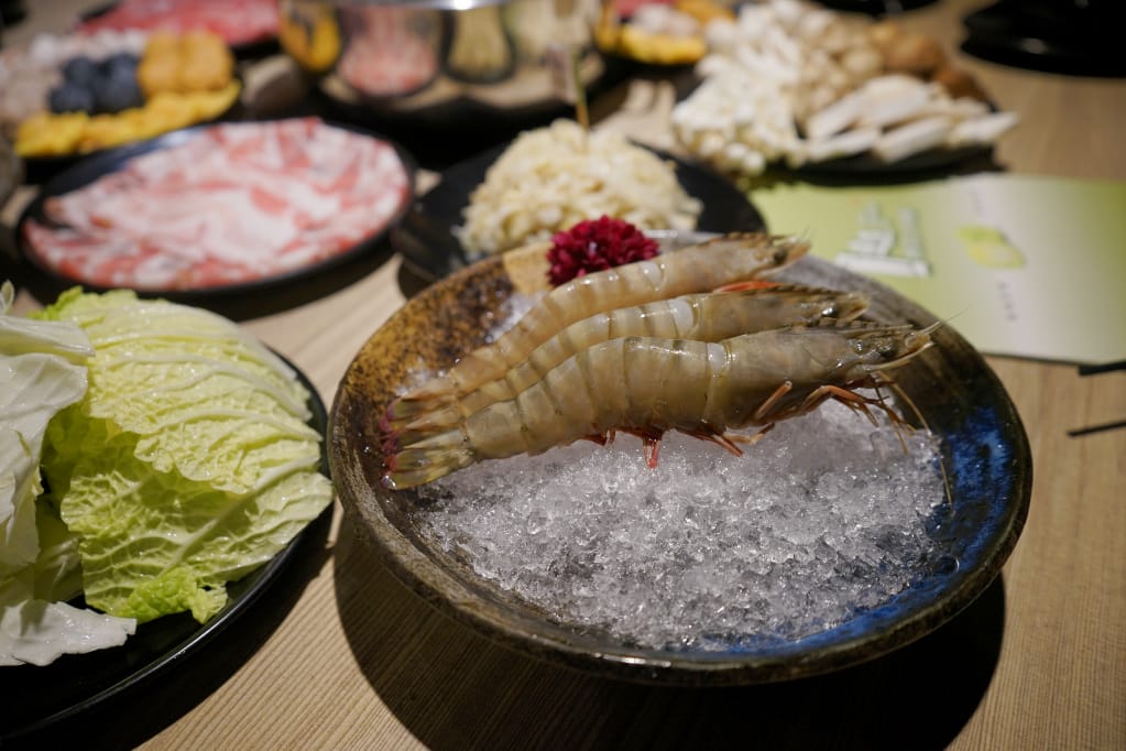 台北|酸菜白肉鍋(連進內湖店) 浮誇豬五花聖誕樹,內湖吃到飽火鍋推薦! - 第11張圖 台北|酸菜白肉鍋(連進內湖店) 浮誇豬五花聖誕樹,內湖吃到飽火鍋推薦!