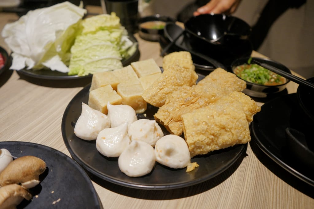 台北|酸菜白肉鍋(連進內湖店) 浮誇豬五花聖誕樹,內湖吃到飽火鍋推薦! - 第27張圖 台北|酸菜白肉鍋(連進內湖店) 浮誇豬五花聖誕樹,內湖吃到飽火鍋推薦!