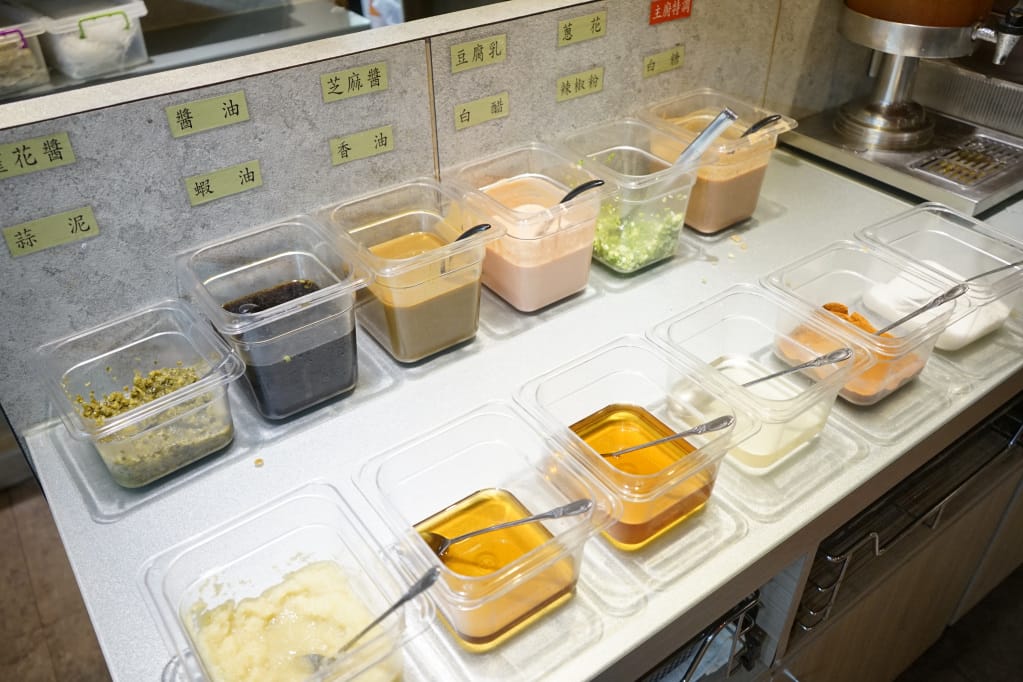 台北|酸菜白肉鍋(連進內湖店) 浮誇豬五花聖誕樹,內湖吃到飽火鍋推薦! - 第8張圖 台北|酸菜白肉鍋(連進內湖店) 浮誇豬五花聖誕樹,內湖吃到飽火鍋推薦!
