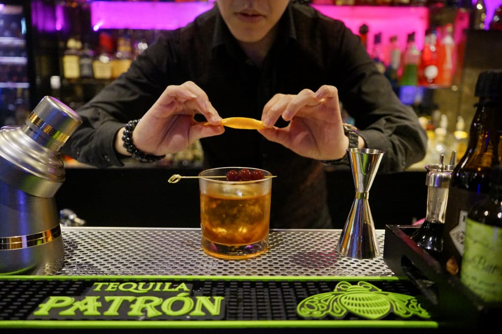 台北｜轉角酒吧 La Esquina 飛鏢酒吧 華麗調酒讓妳睡三天~