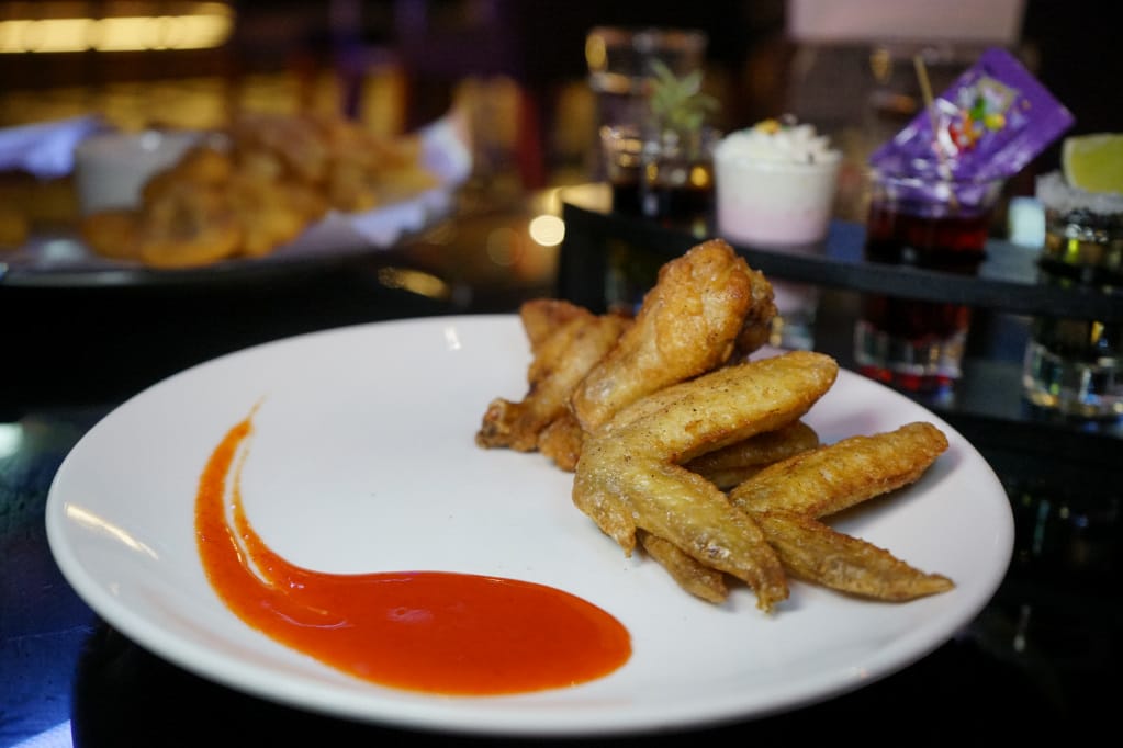 台北｜轉角酒吧 La Esquina 飛鏢酒吧 華麗調酒讓妳睡三天~