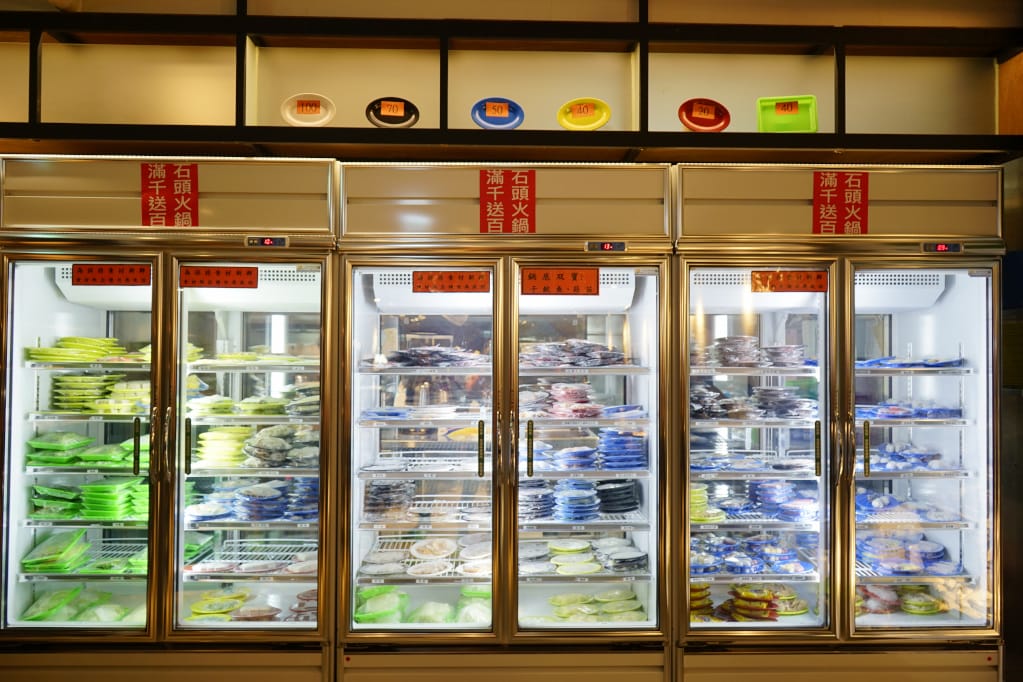 台北｜黑哥自助石頭火鍋 食材新鮮平價，中山站高CP值火鍋推薦！