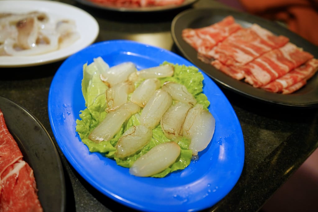 台北｜黑哥自助石頭火鍋 食材新鮮平價，中山站高CP值火鍋推薦！