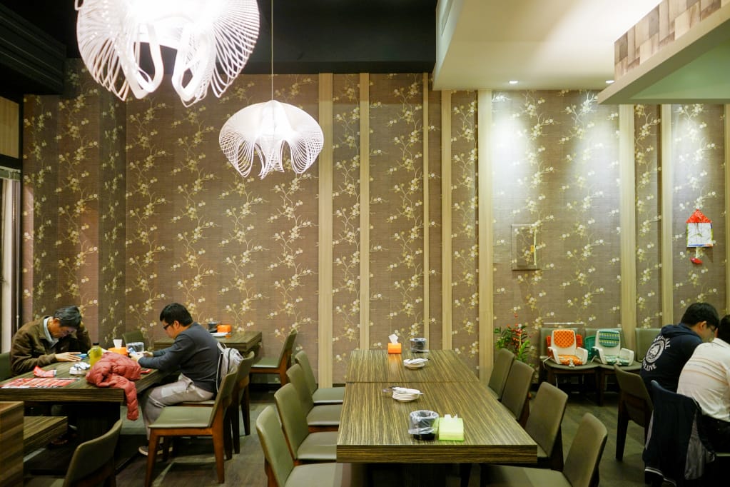 台南｜學甲食堂川菜(旗艦店) 台南平價熱炒 虱目魚創意料理．重慶水煮魚