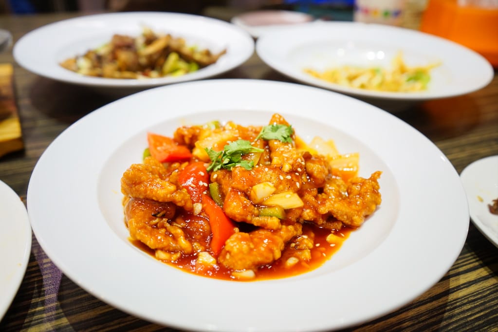 台南｜學甲食堂川菜(旗艦店) 台南平價熱炒 虱目魚創意料理．重慶水煮魚