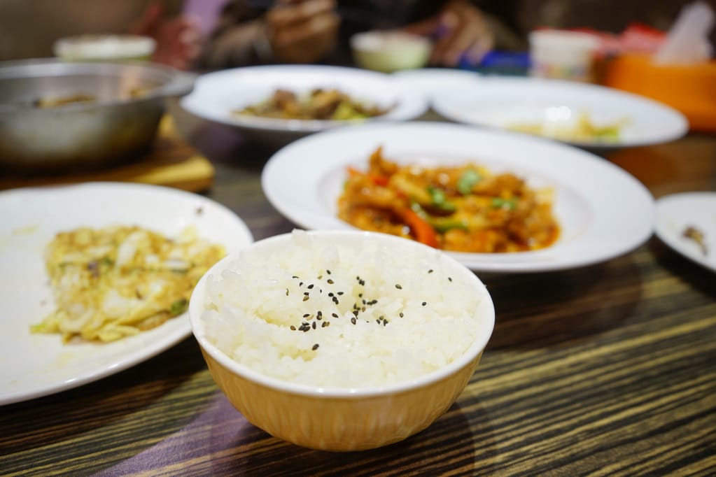 台南｜學甲食堂川菜(旗艦店) 台南平價熱炒 虱目魚創意料理．重慶水煮魚