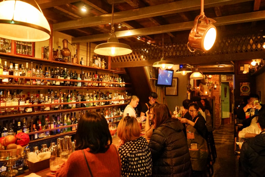 台南|Bar TCRC 台南超人氣老屋酒吧.新美街Lounge bar推薦! - 第7張圖 台南|Bar TCRC 台南超人氣老屋酒吧.新美街Lounge bar推薦!