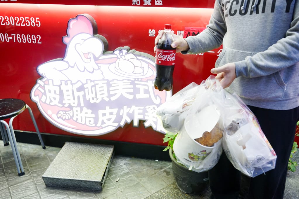 台北｜波斯頓美式脆皮炸雞(萬華店) 不油膩脆皮炸雞．外帶炸雞推薦！