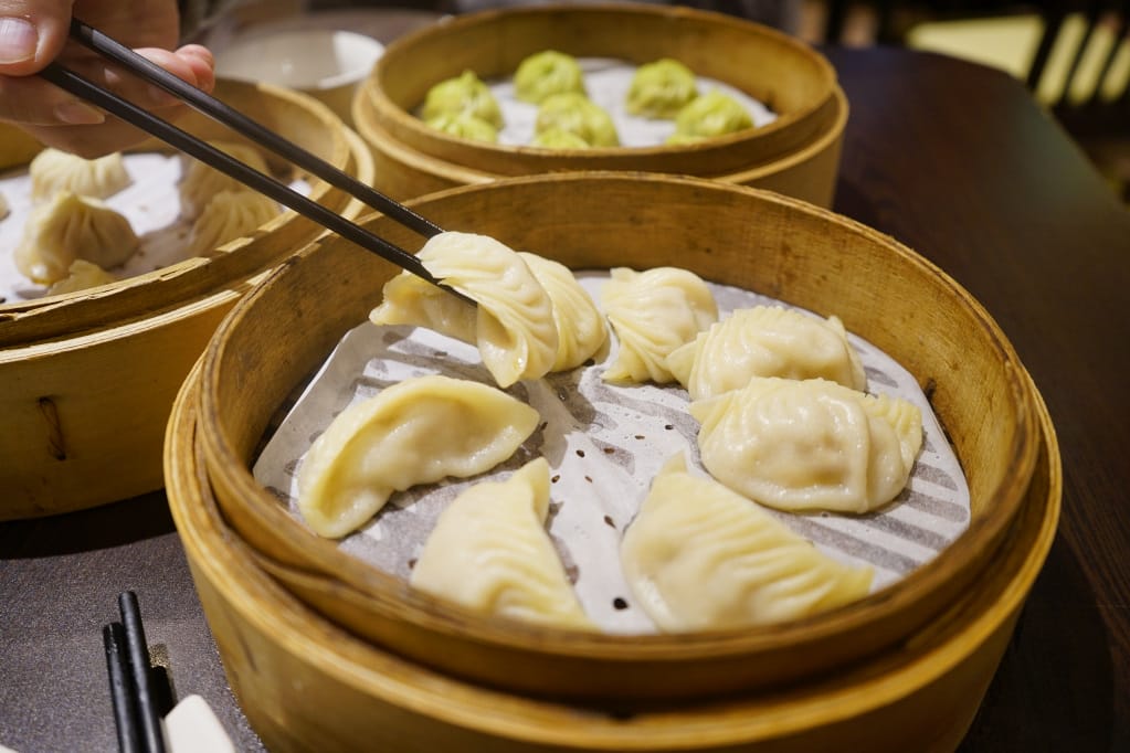 台北｜點水樓(林口店) 米其林美食 小籠包、鮮蝦蒸餃、牛肉麵 林口三井outlet餐廳推薦！