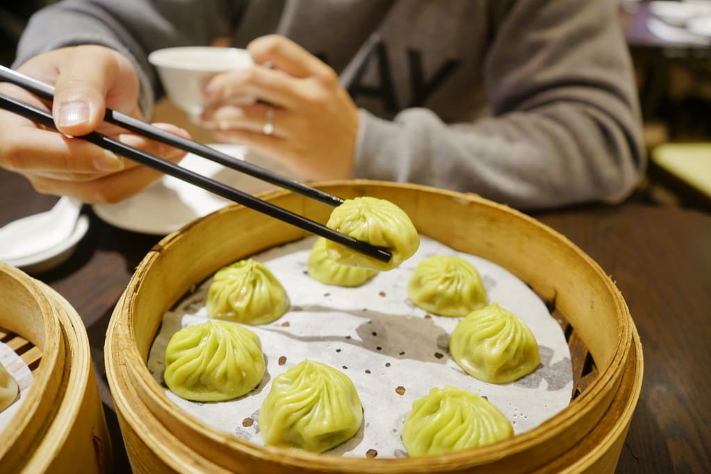 台北｜點水樓(林口店) 米其林美食 小籠包、鮮蝦蒸餃、牛肉麵 林口三井outlet餐廳推薦！