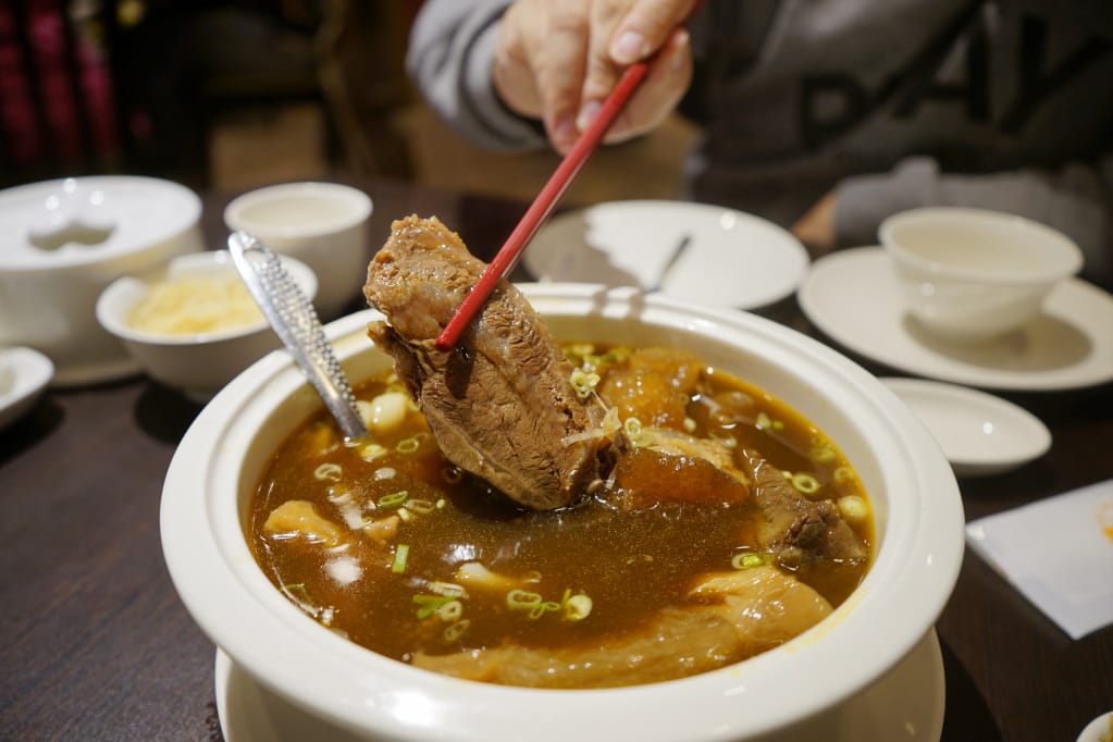 台北｜點水樓(林口店) 米其林美食 小籠包、鮮蝦蒸餃、牛肉麵 林口三井outlet餐廳推薦！