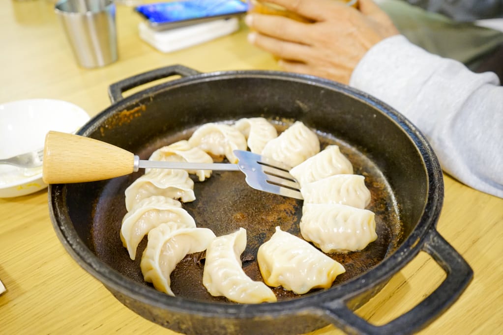 台南｜角鑄 五妃街鐵鍋燒餃子、日式炒麵、明太子起士蛋捲
