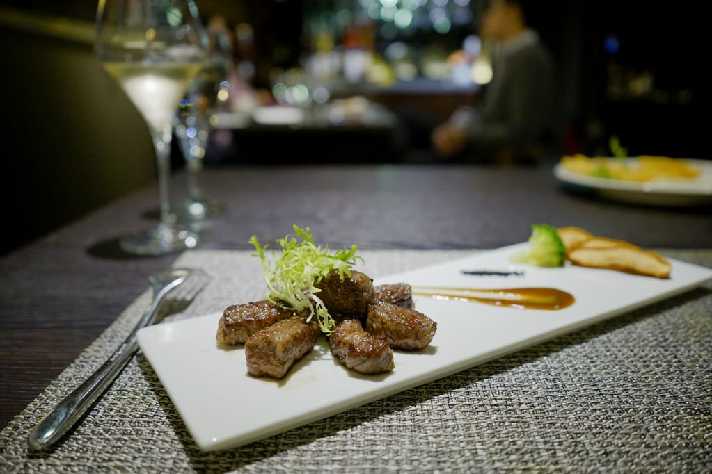 台北|閑閑餐酒館 中西式合併創意料理.節日慶生餐廳推薦! - 第15張圖 台北|閑閑餐酒館 中西式合併創意料理.節日慶生餐廳推薦!