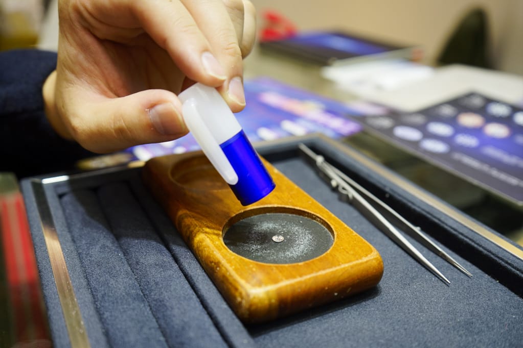 台北｜輝記珠寶 求婚鑽戒、婚戒訂製推薦！