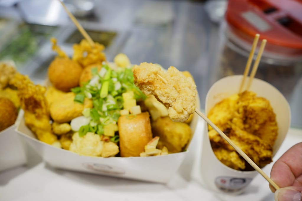 台北|鹹酥李 近師大夜市鹹酥雞消夜推薦!八種配料任選搭配,大推清爽解膩水果丁~ - 第12張圖 台北|鹹酥李 近師大夜市鹹酥雞消夜推薦!八種配料任選搭配,大推清爽解膩水果丁~