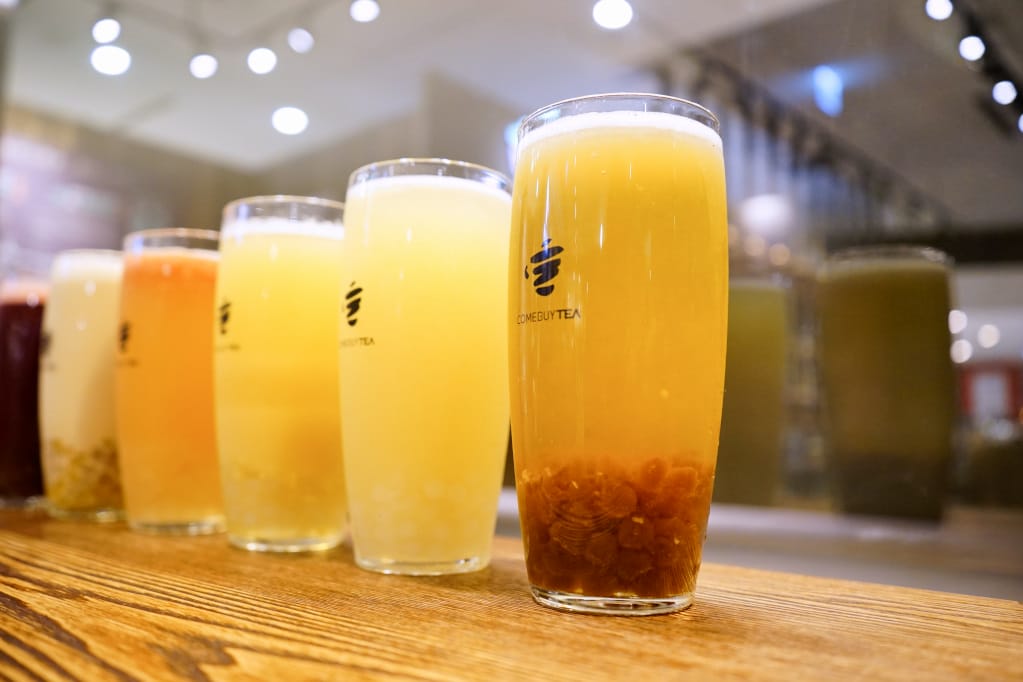 台北|COMEBUYTEA(台北誠品生活松菸店)當代精品現萃茶專門店 專業調茶師杯杯原葉現磨現萃 - 第28張圖 台北|COMEBUYTEA(台北誠品生活松菸店)當代精品現萃茶專門店 專業調茶師杯杯原葉現磨現萃