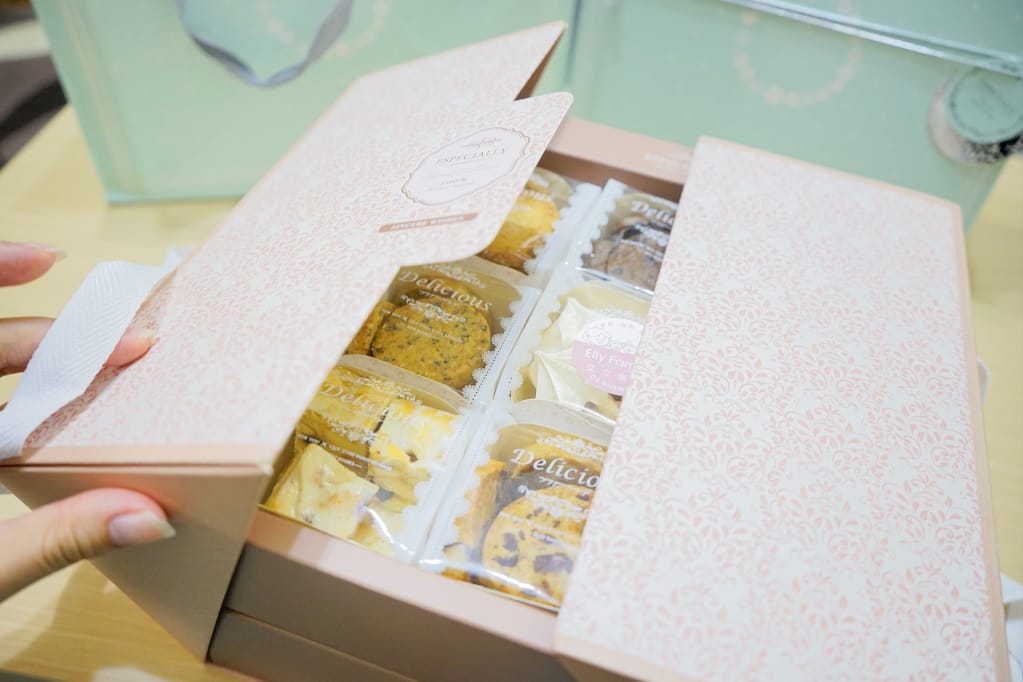 喜餅|艾立蛋糕Elly family 純手工餅乾喜餅禮盒推薦! - 第2張圖 喜餅|艾立蛋糕Elly family 純手工餅乾喜餅禮盒推薦!