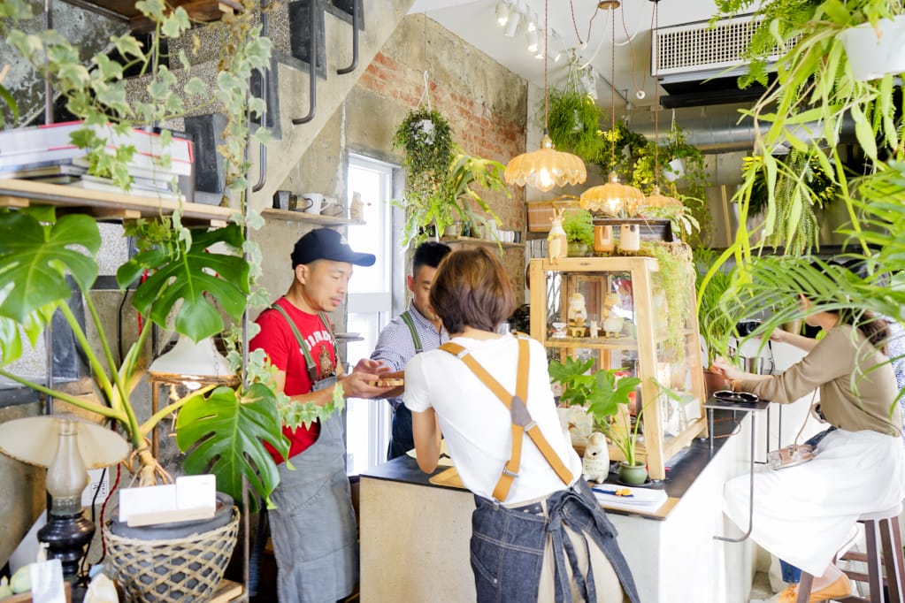 台南|小北家灶咖ZAOKA 70年老屋早午餐推薦!無訂位排隊請早~ - 第2張圖 台南|小北家灶咖ZAOKA 70年老屋早午餐推薦!無訂位排隊請早~
