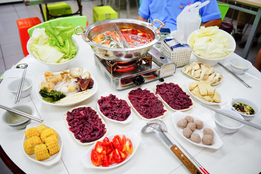 台南｜阿家牛肉湯 溫體牛肉火鍋、麻辣火鍋推薦！