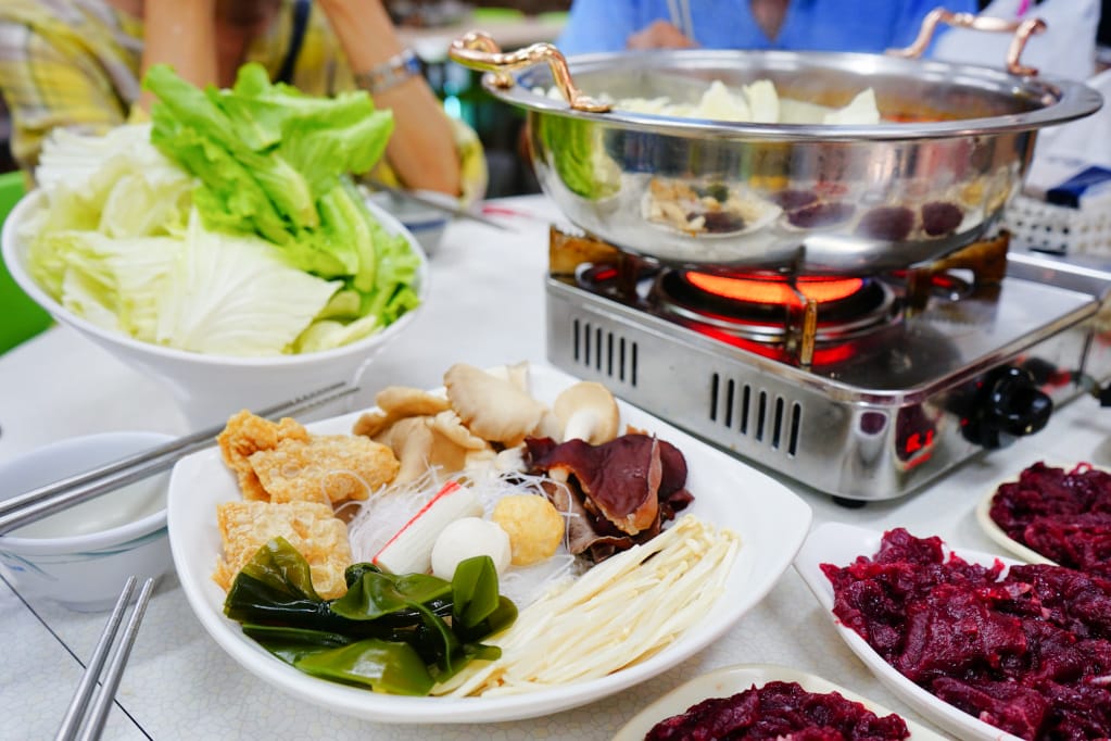 台南｜阿家牛肉湯 溫體牛肉火鍋、麻辣火鍋推薦！