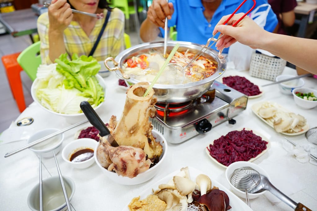 台南｜阿家牛肉湯 溫體牛肉火鍋、麻辣火鍋推薦！