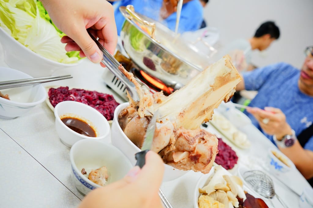 台南｜阿家牛肉湯 溫體牛肉火鍋、麻辣火鍋推薦！