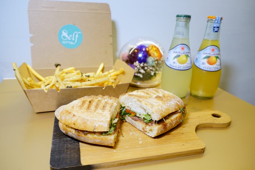 台南｜Self Serve 義式三明治Panini 帕尼尼推薦！新美街特色店家~