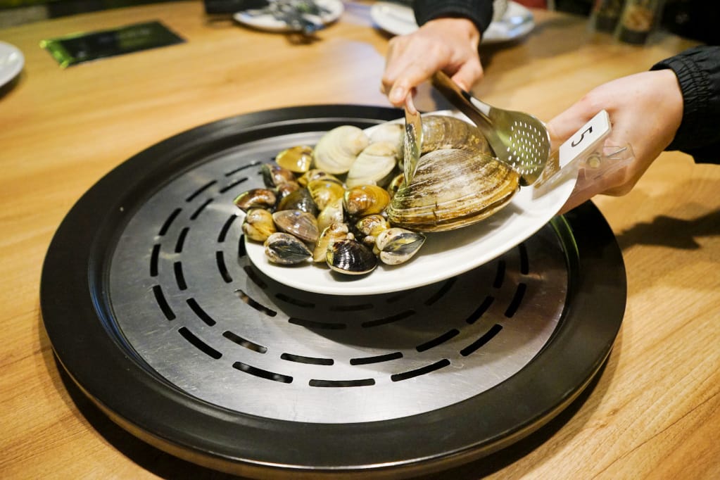 台北|蒸龍宴蒸汽養身海鮮館(敦化店) 活體水產x蒸食 活體海鮮現點現撈現蒸煮,享受食材原味鮮甜~ - 第19張圖 台北|蒸龍宴蒸汽養身海鮮館(敦化店) 活體水產x蒸食 活體海鮮現點現撈現蒸煮,享受食材原味鮮甜~