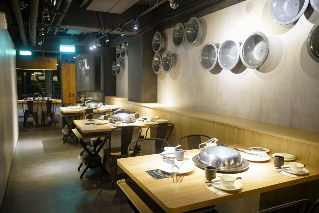 台北|蒸龍宴蒸汽養身海鮮館(敦化店) 活體水產x蒸食 活體海鮮現點現撈現蒸煮,享受食材原味鮮甜~ - 第7張圖 台北|蒸龍宴蒸汽養身海鮮館(敦化店) 活體水產x蒸食 活體海鮮現點現撈現蒸煮,享受食材原味鮮甜~