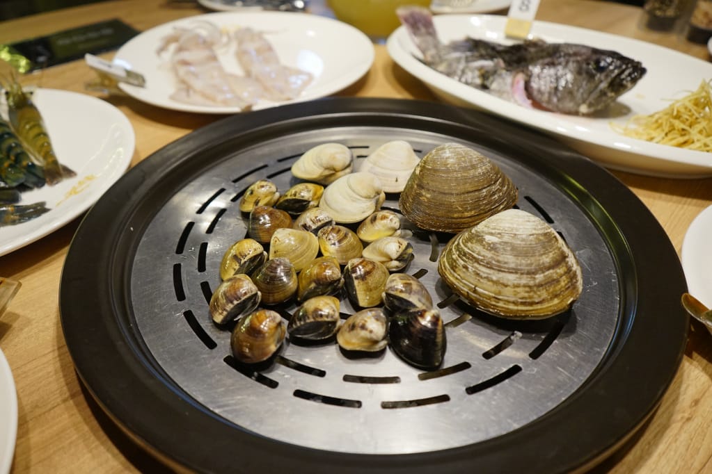 台北|蒸龍宴蒸汽養身海鮮館(敦化店) 活體水產x蒸食 活體海鮮現點現撈現蒸煮,享受食材原味鮮甜~ - 第20張圖 台北|蒸龍宴蒸汽養身海鮮館(敦化店) 活體水產x蒸食 活體海鮮現點現撈現蒸煮,享受食材原味鮮甜~