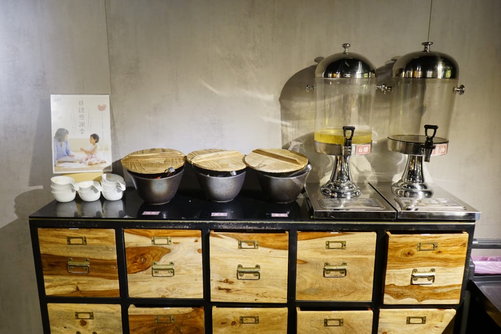 台北|蒸龍宴蒸汽養身海鮮館(敦化店) 活體水產x蒸食 活體海鮮現點現撈現蒸煮,享受食材原味鮮甜~ - 第16張圖 台北|蒸龍宴蒸汽養身海鮮館(敦化店) 活體水產x蒸食 活體海鮮現點現撈現蒸煮,享受食材原味鮮甜~