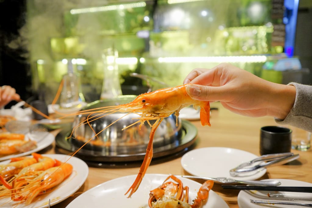 台北|蒸龍宴蒸汽養身海鮮館(敦化店) 活體水產x蒸食 活體海鮮現點現撈現蒸煮,享受食材原味鮮甜~ - 第48張圖 台北|蒸龍宴蒸汽養身海鮮館(敦化店) 活體水產x蒸食 活體海鮮現點現撈現蒸煮,享受食材原味鮮甜~