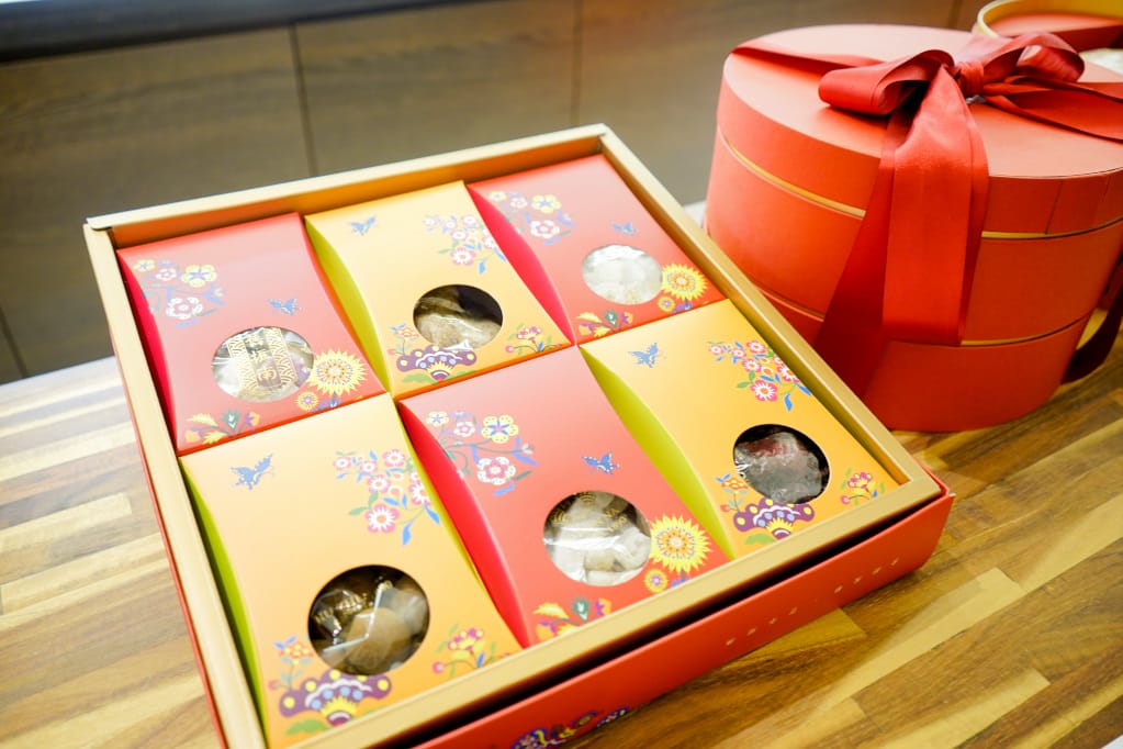 喜餅｜舊振南餅店(桃園中壢SOGO店) 百年漢餅 經典中式喜餅，時尚設計感禮盒