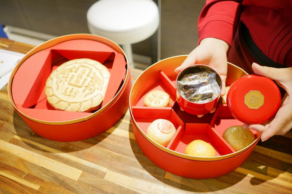 喜餅｜舊振南餅店(桃園中壢SOGO店) 百年漢餅 經典中式喜餅，時尚設計感禮盒