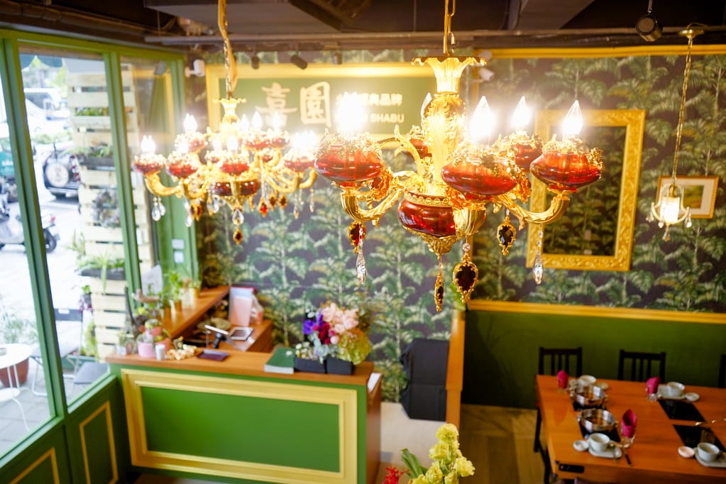 林口火鍋｜喜園風味涮涮鍋(林口歐風店) 慈心有機認證蔬果、頂級肉品海陸大餐