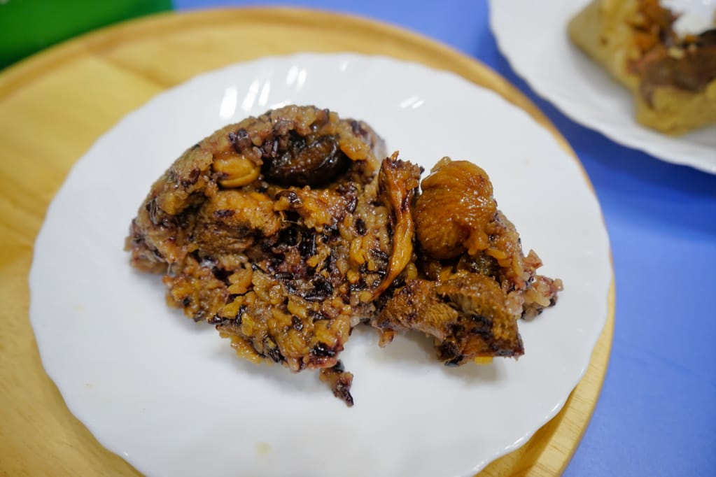 高雄|龐家肉粽 端午節肉粽禮盒宅配 飄香60年的古早味肉粽太好吃啦! - 第18張圖 高雄|龐家肉粽 端午節肉粽禮盒宅配 飄香60年的古早味肉粽太好吃啦!