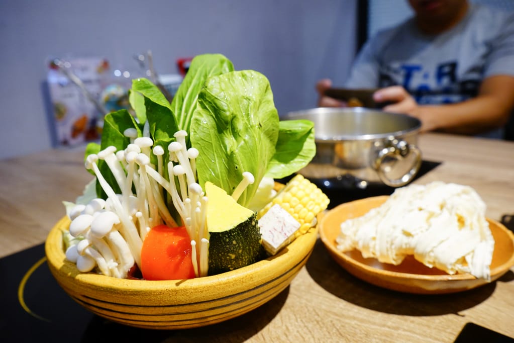 台北|土狗樂市 togo market 台北日式料理、火鍋、活體海鮮、便當、烘焙 複合式餐廳 - 第31張圖 台北|土狗樂市 togo market 台北日式料理、火鍋、活體海鮮、便當、烘焙 複合式餐廳