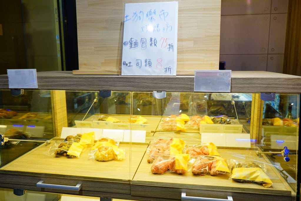 台北|土狗樂市 togo market 台北日式料理、火鍋、活體海鮮、便當、烘焙 複合式餐廳 - 第15張圖 台北|土狗樂市 togo market 台北日式料理、火鍋、活體海鮮、便當、烘焙 複合式餐廳