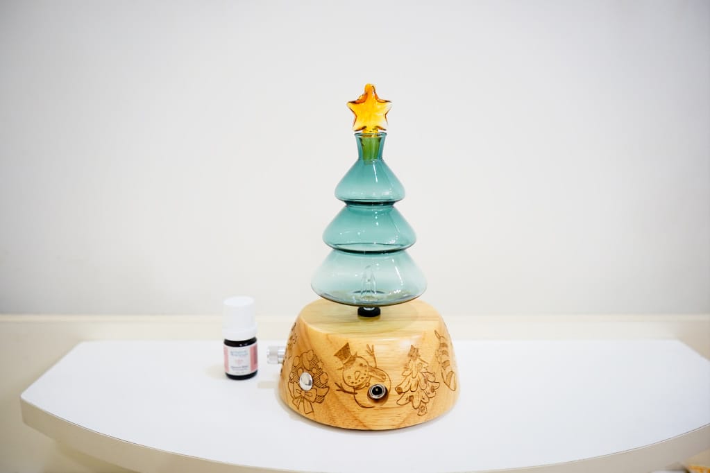 生活｜有機香氛Organic Aromas 聖誕樹精油擴香儀 提升生活質感的禮物首選