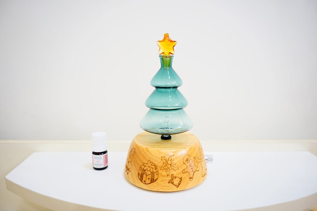 生活｜有機香氛Organic Aromas 聖誕樹精油擴香儀 提升生活質感的禮物首選