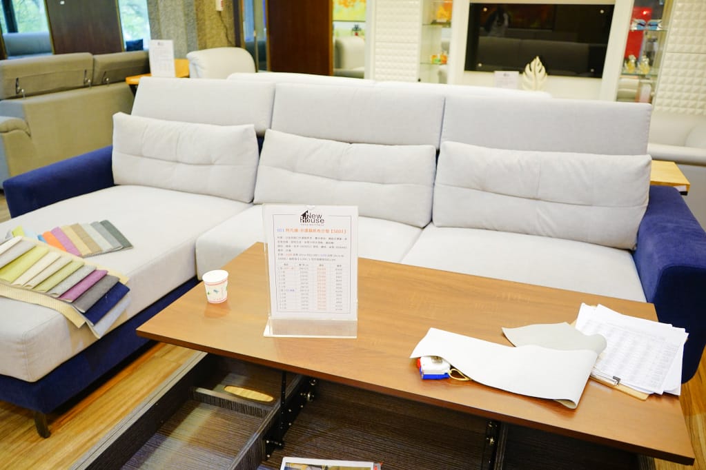 家具｜新家沙發開箱！新家園家具 30年在地沙發工廠 床墊、沙發訂製價格透明公開，款式多服務好！