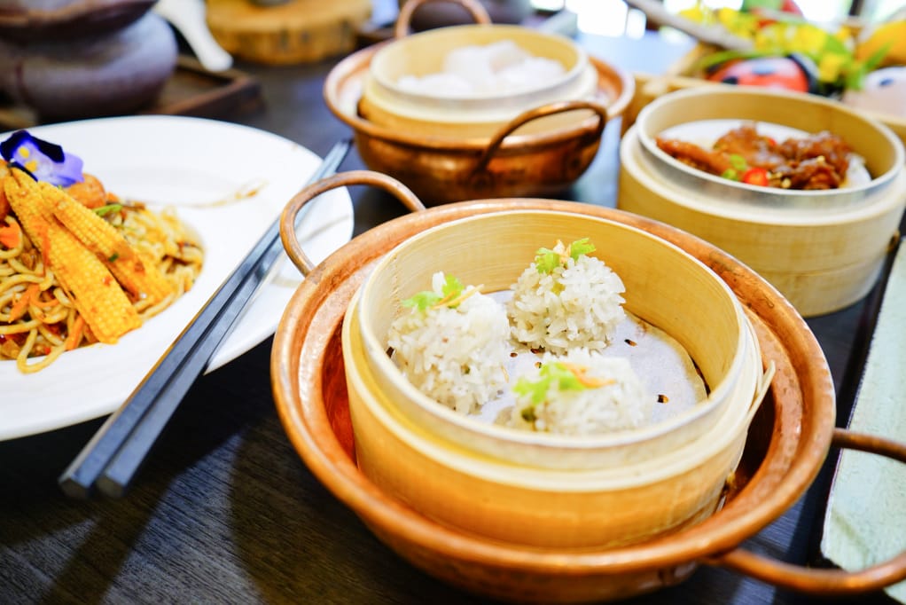 桃園｜青沐煮雨 人文茶館 (桃園77藝文町) 桃園火車站美食，在日式宿舍裡品嘗港式茶點