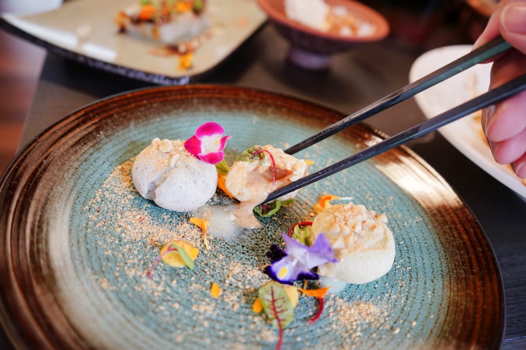 桃園｜青沐煮雨 人文茶館 (桃園77藝文町) 桃園火車站美食，在日式宿舍裡品嘗港式茶點