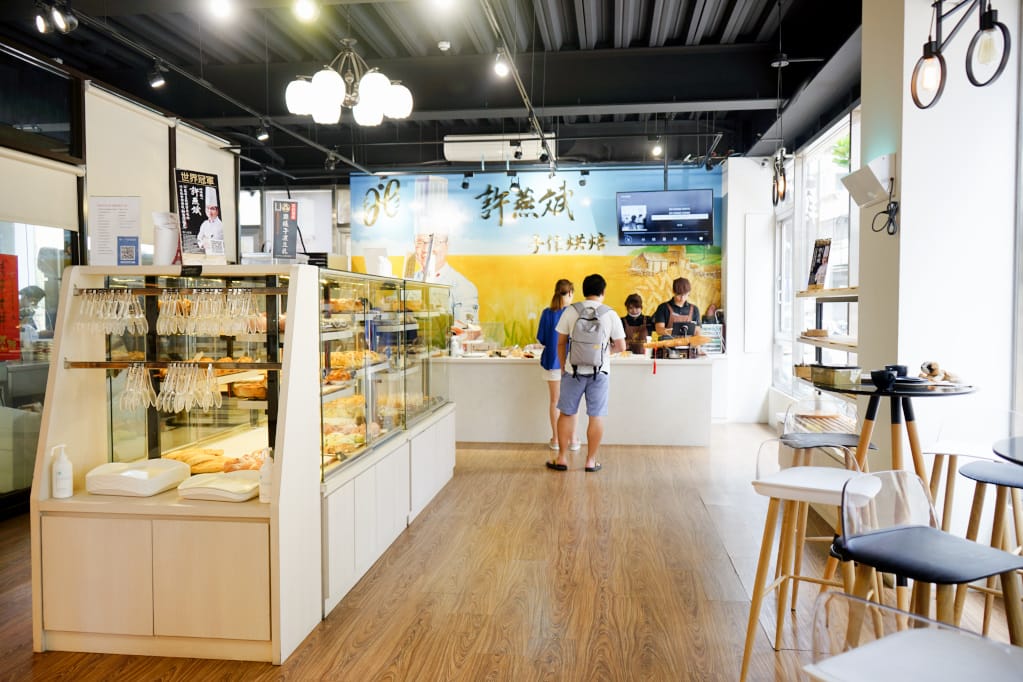 桃園｜許燕斌手作烘焙(桃園店) 水果系列高纖麵包、夏日法式冰淇淋麵包、髒髒包推薦！
