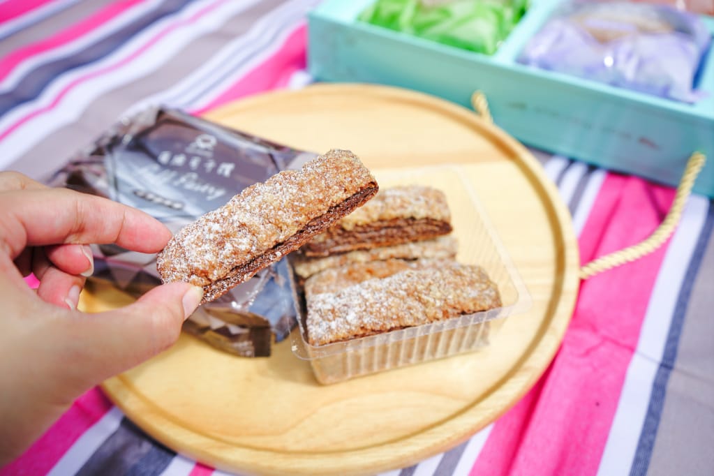 伴手禮｜萌焙司法式千層酥 超人氣團購零食、中秋節伴手禮推薦！！