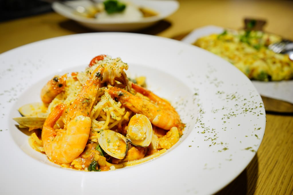 板橋|良師塾人文食飲Literati cafe 300坪咖啡廳 捷運府中站美食推薦! - 第1張圖 板橋|良師塾人文食飲Literati cafe 300坪咖啡廳 捷運府中站美食推薦!