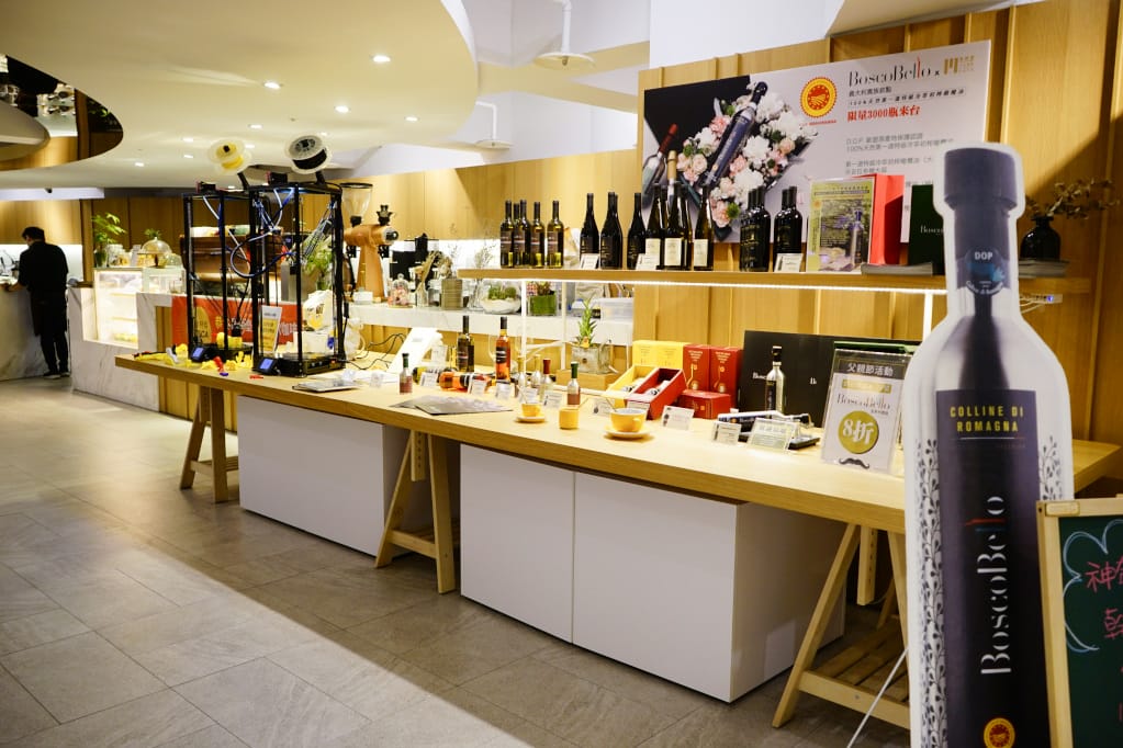 板橋|良師塾人文食飲Literati cafe 300坪咖啡廳 捷運府中站美食推薦! - 第6張圖 板橋|良師塾人文食飲Literati cafe 300坪咖啡廳 捷運府中站美食推薦!