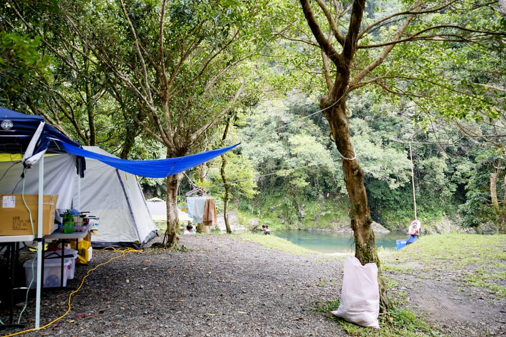 露營|新北坪林 綠野山林露營區 溪水露營地,玩水超方便! - 第4張圖 露營|新北坪林 綠野山林露營區 溪水露營地,玩水超方便!