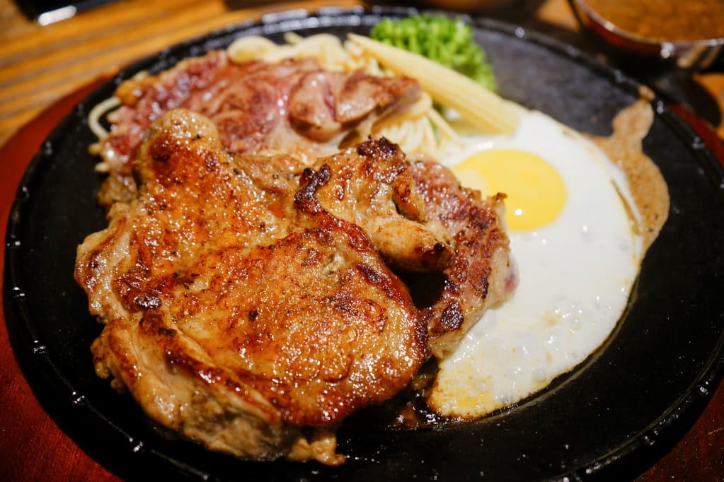 台北｜人从众厚切牛排館-西門店 萬華西門町美食推薦！