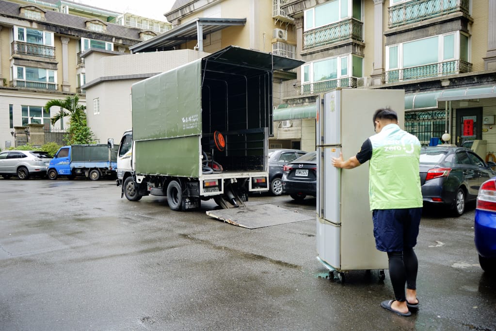 生活｜廢棄家電回收就找zero zero 冰箱回收/冷氣回收/洗衣機回收 到府回收超方便！